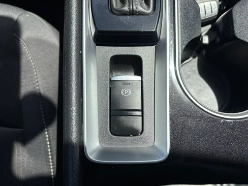 Used 2021 Nissan Altima 2.5 SV AWD/4WD image 37