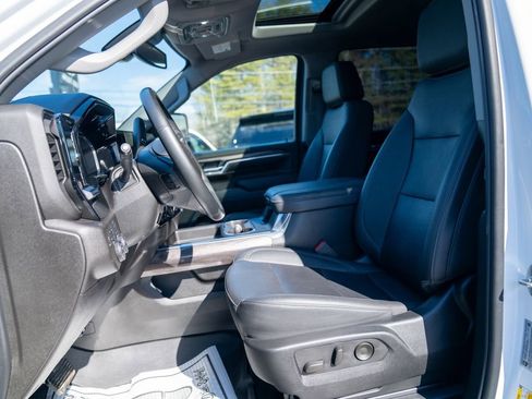 Used 2024 Chevrolet Silverado 3500 LTZ w/ LTZ Plus Package image 21