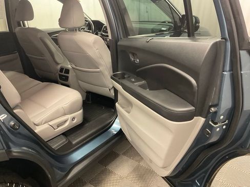 Used 2022 Honda Pilot EX-L image 32