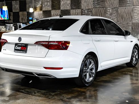Used 2020 Volkswagen Jetta R-Line w/ R-Line Cold Weather Package FWD image 10