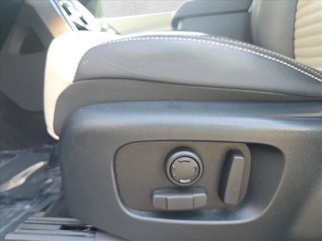 Used 2021 Land Rover Discovery S R-Dynamic AWD/4WD image 29