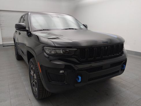 Used 2022 Jeep Grand Cherokee Trailhawk AWD/4WD image 14