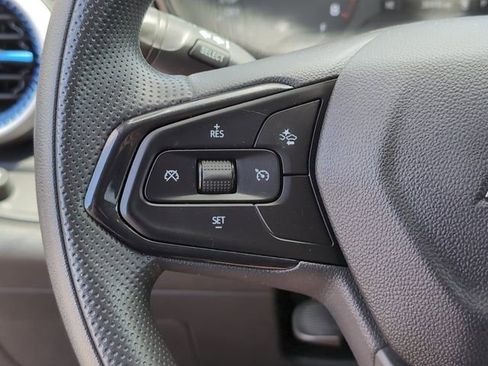 Used 2024 Chevrolet Trax LS FWD image 25