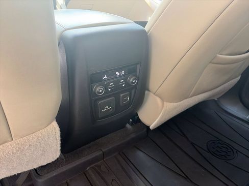 Used 2019 Buick Enclave Premium w/ Trailering Package, 5000 lbs. FWD image 28