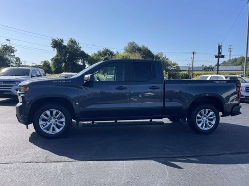 Used 2021 Chevrolet Silverado 1500 Custom AWD/4WD image 4
