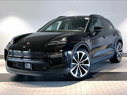 New 2025 Porsche Macan 4 Electric
