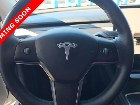 Used 2023 Tesla Model Y Performance AWD/4WD image 6