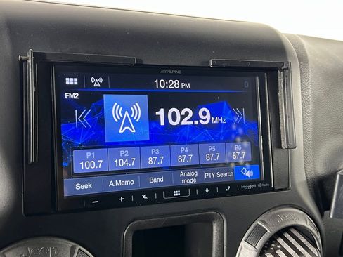 Used 2017 Jeep Wrangler Sport w/ Quick Order Package 23S image 18