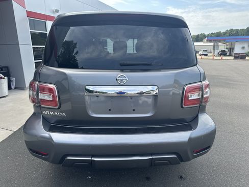 Used 2020 Nissan Armada SV w/ Driver Package RWD image 7