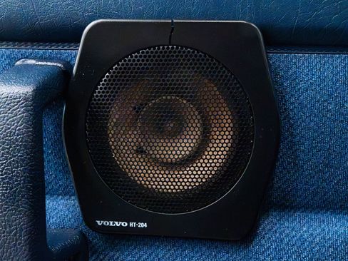 Used 1990 Volvo 240 DL image 19