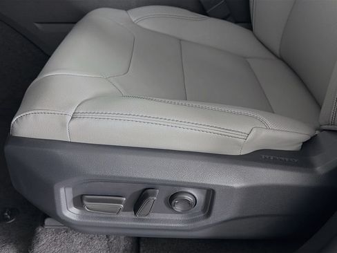 New 2026 Toyota Tundra Limited AWD/4WD image 23