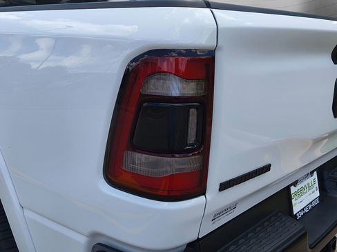 Used 2023 RAM 1500 Big Horn AWD/4WD image 30