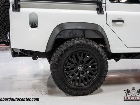 Used 1993 Land Rover Defender 110 image 39