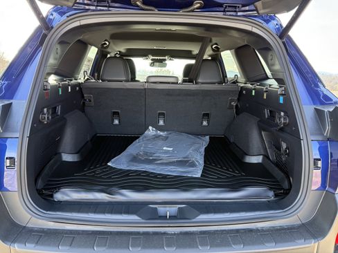 New 2026 Subaru Outback Limited w/ Premium/Limited Package AWD/4WD image 12