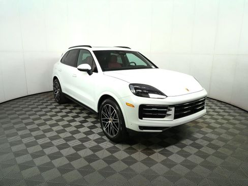 New 2026 Porsche Cayenne AWD/4WD image 25