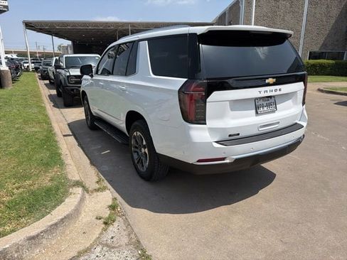 Used 2026 Chevrolet Tahoe LS RWD image 3