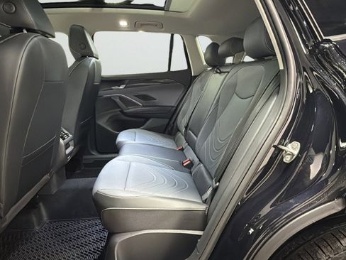 New 2026 Volkswagen Tiguan SE AWD/4WD image 29