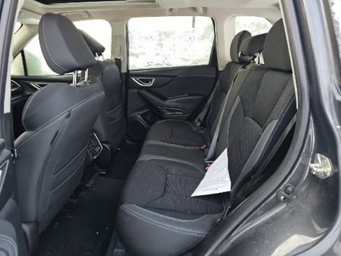 Used 2021 Subaru Forester Premium w/ Popular Package #1 image 18