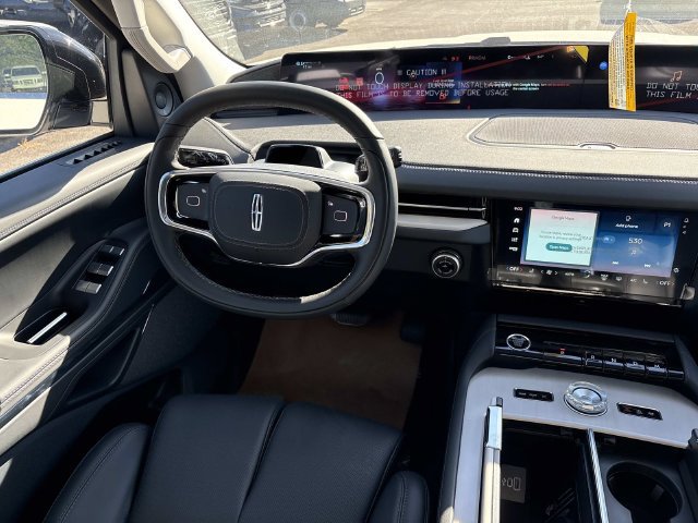 New 2027 Lincoln Navigator Reserve AWD/4WD image 13