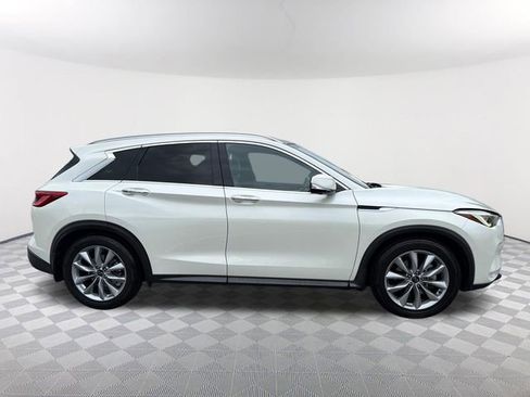 Used 2020 INFINITI QX50 Essential w/ Convenience Package AWD/4WD image 4