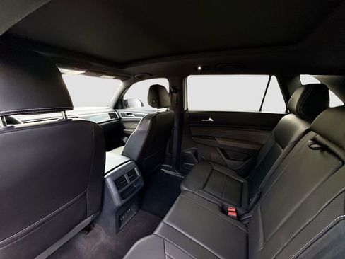 Used 2023 Volkswagen Atlas Cross Sport SEL R-Line image 24