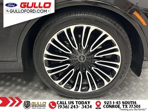 Used 2025 Lincoln Aviator Black Label AWD/4WD image 31