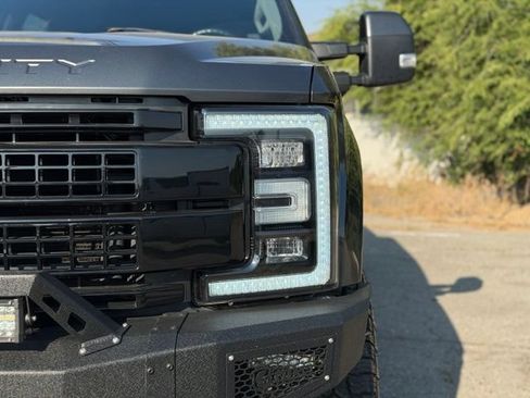 Used 2017 Ford F250 Lariat w/ Tow Technology Bundle AWD/4WD image 7