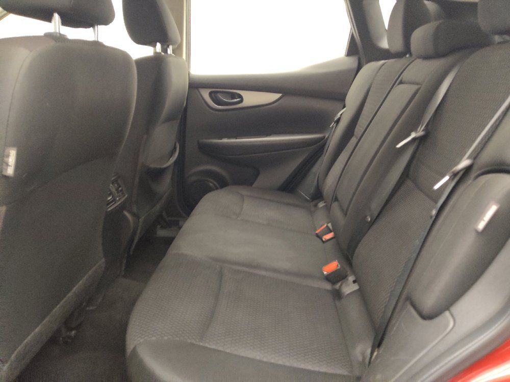 Used 2020 Nissan Rogue Sport S FWD image 18