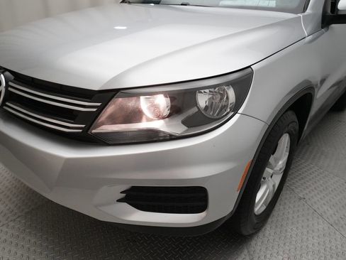 Used 2015 Volkswagen Tiguan S AWD/4WD image 21