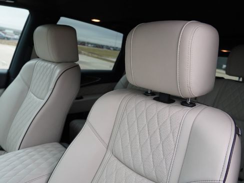 Used 2019 INFINITI QX60 Luxe w/ Limited Package image 10