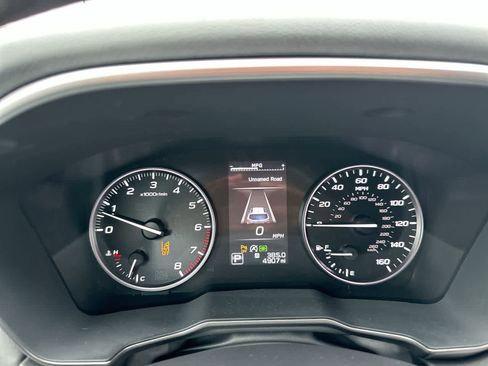 Certified 2025 Subaru Outback Limited image 37