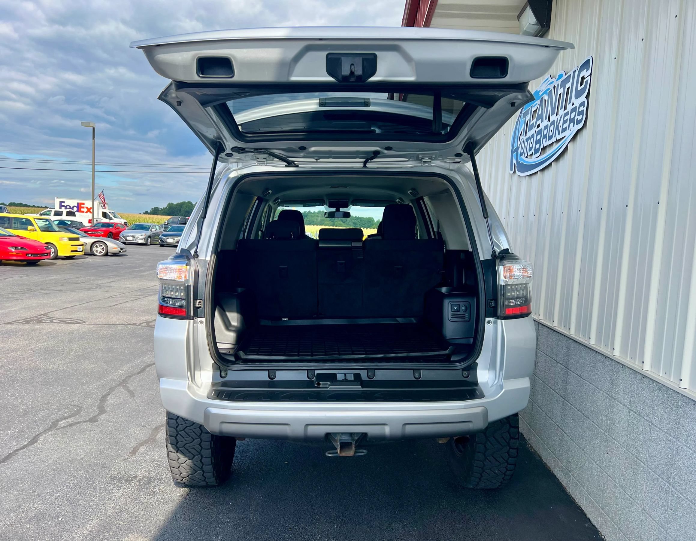 Used 2016 Toyota 4Runner Trail AWD/4WD image 5