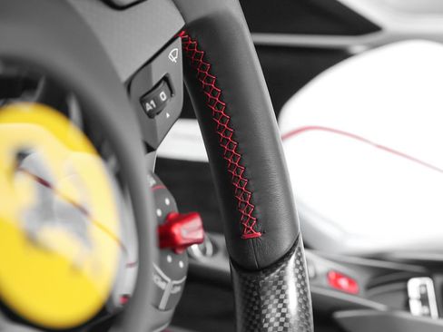 Used 2022 Ferrari F8 Tributo RWD image 71