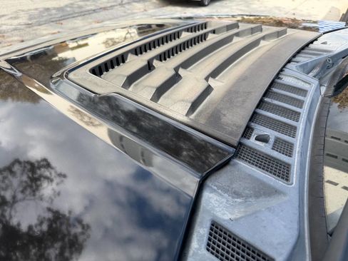 Used 2017 Ford F150 Raptor w/ Equipment Group 802A Luxury image 18