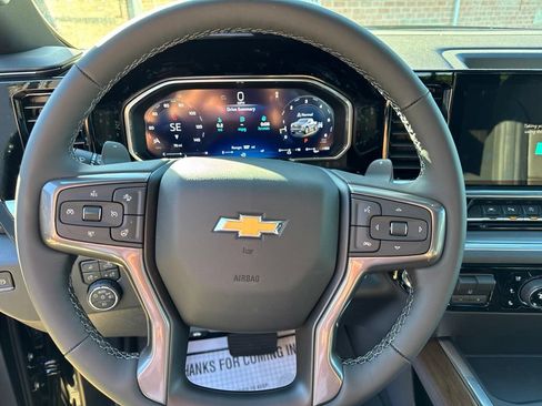 New 2026 Chevrolet Silverado 1500 High Country AWD/4WD image 21