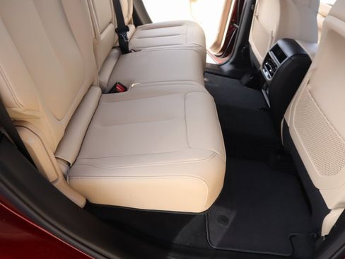 New 2025 Jeep Grand Cherokee Limited image 15