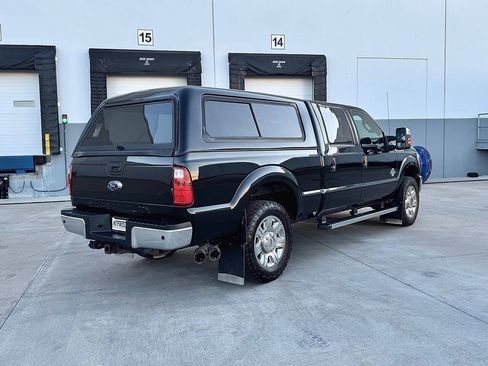 Used 2016 Ford F250 Lariat w/ Lariat Ultimate Package AWD/4WD image 30