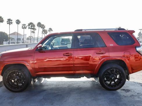 Used 2022 Toyota 4Runner SR5 RWD image 14