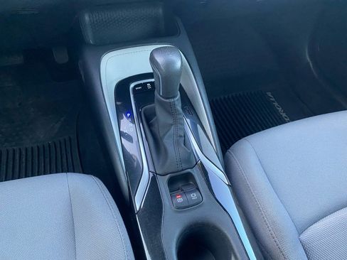 Used 2020 Toyota Corolla SE image 19