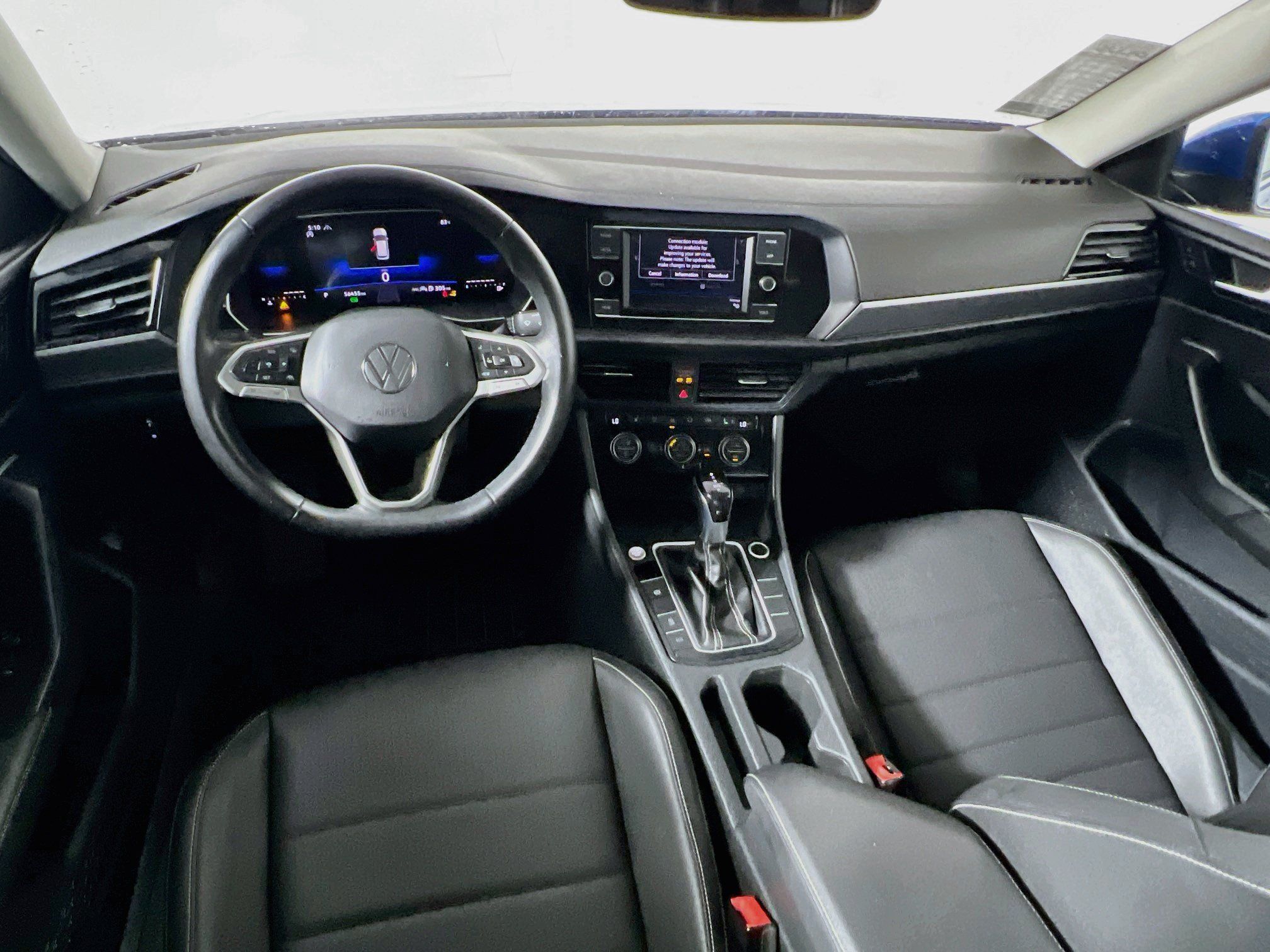 Used 2024 Volkswagen Jetta SE FWD image 29