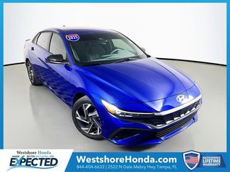 Used 2025 Hyundai Elantra Sport video 1