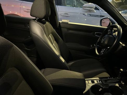Used 2024 Honda Civic Sport image 9