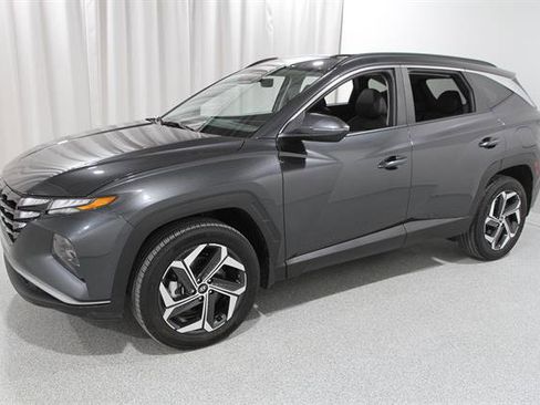 Used 2023 Hyundai Tucson SEL w/ Convenience Package AWD/4WD image 3