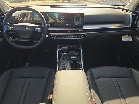 New 2026 Kia Sorento S AWD/4WD image 12