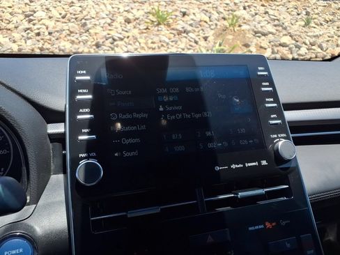 Used 2021 Toyota Avalon XSE FWD image 8