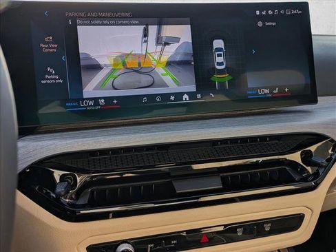 New 2026 BMW 330i Sedan w/ Convenience Package image 13