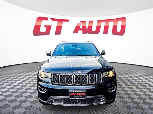 Used 2020 Jeep Grand Cherokee Limited w/ Luxury Group II image 2