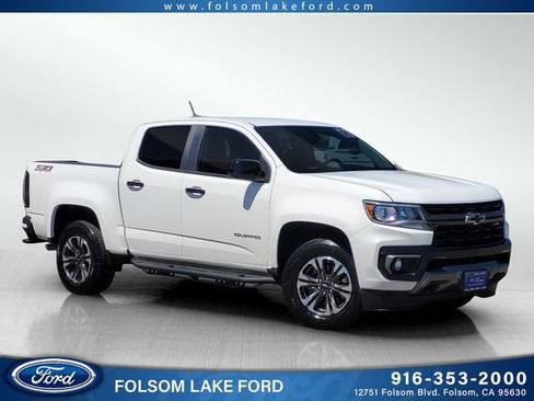 Used 2021 Chevrolet Colorado Z71 AWD/4WD image 1