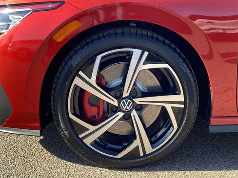 New 2025 Volkswagen GTI SE image 6