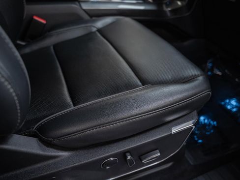 Used 2023 Ford F150 Lariat w/ Equipment Group 502A High image 42